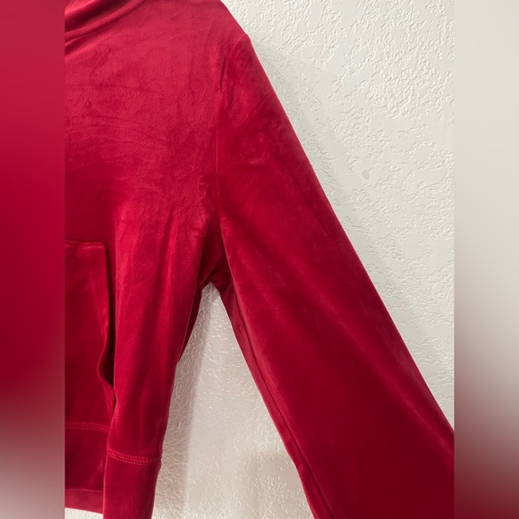 Juicy Couture Tracksuit Set (Color Coco Red) OPEN TO OFFERS - Picture 8 of 10